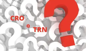 Domande su CRO o TRN per un bonifico? Un grande punto interrogativo rosso domina la scena tra tanti punti interrogativi bianchi.