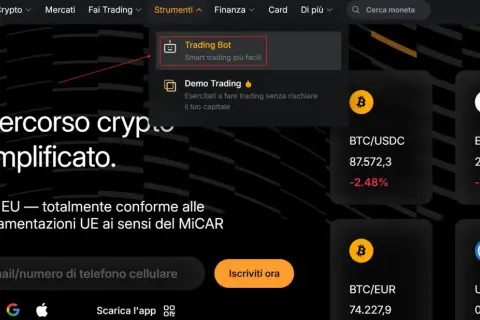 Menu "Strumenti" con opzione "Trading Bot" per un trading automatico semplificato.