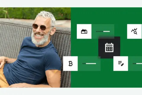 Uomo sorridente con occhiali da sole, accanto a icone che suggeriscono investire a breve termine: casa, Bitcoin, calendario, grafico.