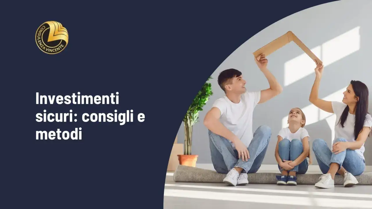 Famiglia felice che costruisce un tetto con cartone, simbolo di investire senza rischi per un futuro sicuro.