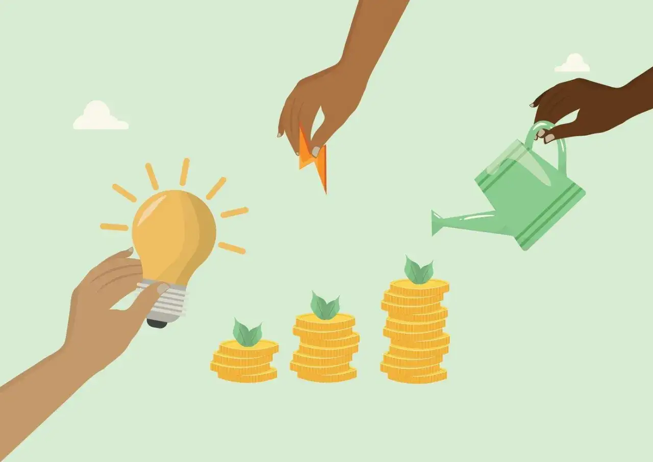 Mani che coltivano idee e denaro: una lampadina, un fulmine e un annaffiatoio che nutrono pile di monete. Concetto di finanza sostenibile.