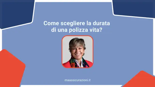 Donna sorridente in un'immagine che chiede "Come scegliere la durata di una polizza vita?".
