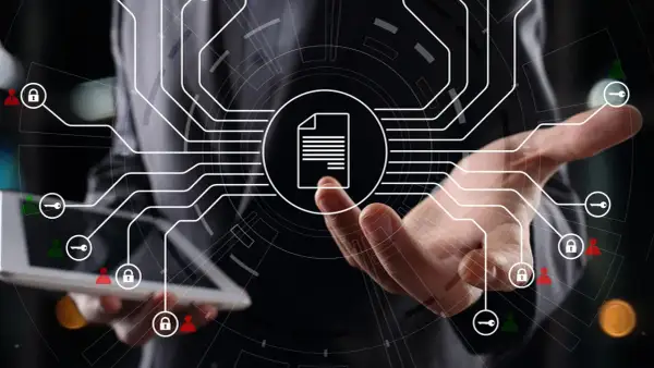 Mano che tocca un'icona di documento, circondata da simboli di sicurezza e connessioni digitali. Gestione semplificata della fattura elettronica per privati.